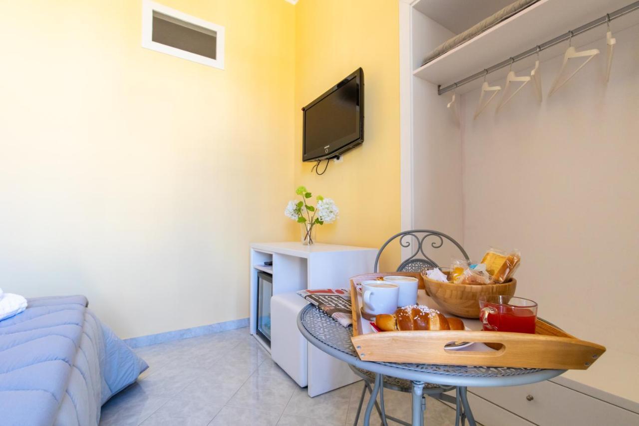 B&B Trianon Napoli Eksteriør bilde